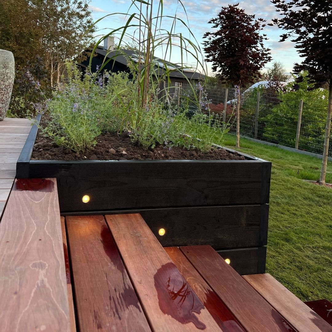 BLACK WEEK - Indbygningsspot samlet kit/Skumringsrelæ - Cosmos i sort - 15 stk