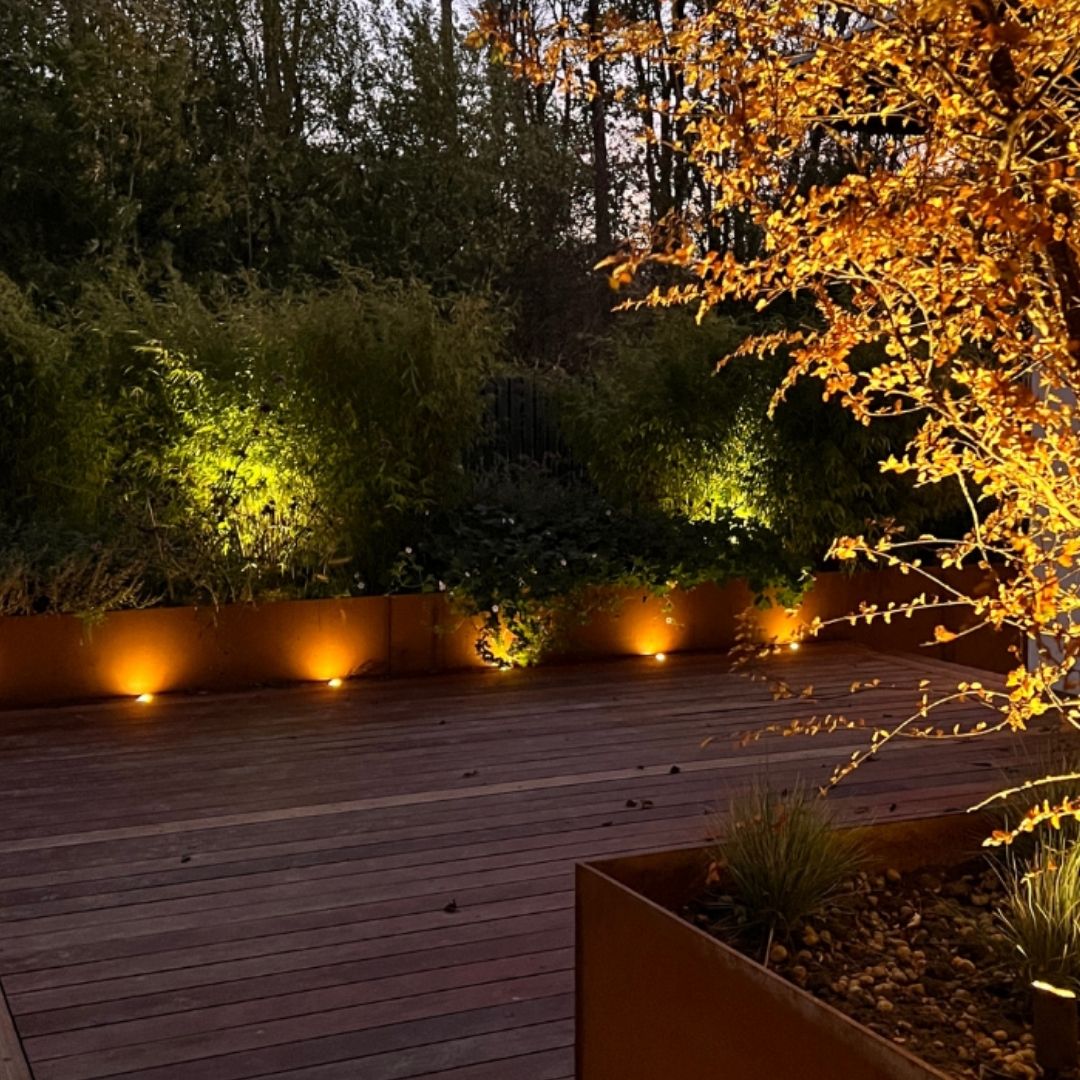 Spar 30% Indbygningsspot Cosmos i messing 4 stk Garden Weekend🌿